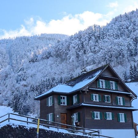 Ferienwohnung Szilvias Bergwiesenblick - Emmetten ganze Etage - 4 Zimmer Exterior foto